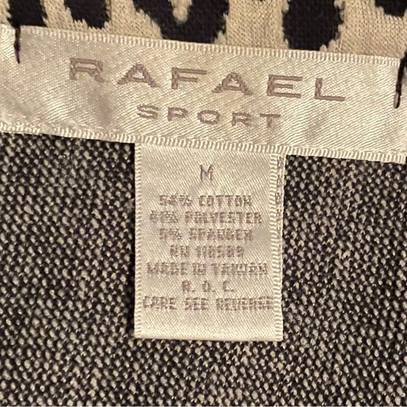 Rafael Sport animal print long sleeve lined zip up with pockets. Sz M Looks New - Picture 5 of 8